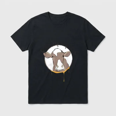 Don't Have A Cow T-Shirt – Cow illustration with text Don't Have a Cow Eat Vegan Queso – Classic T-Shirt in Black