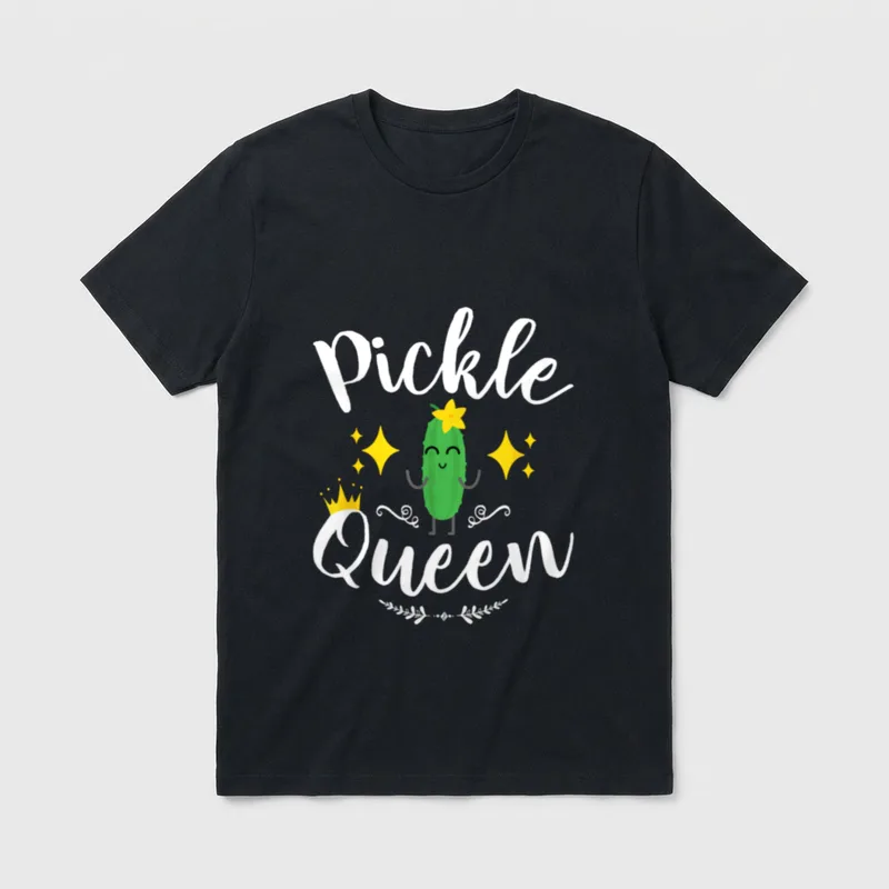 Pickle Queen Dill Women T-Shirt – Classic T-Shirt in Black