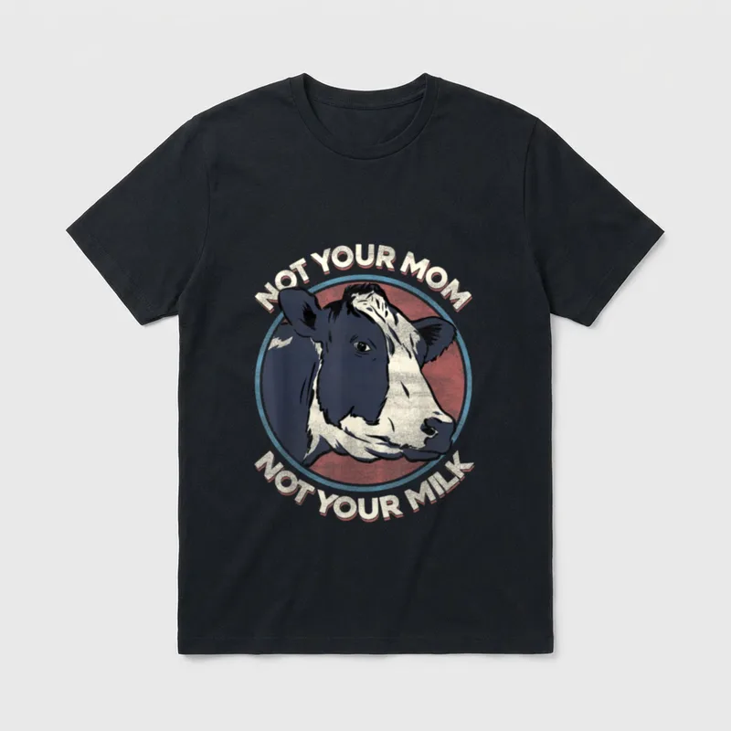 Not Your Mom T-Shirt – Cow portrait with text 'Not Your Mom Not Your Milk' in circular design – Classic T-Shirt in Black