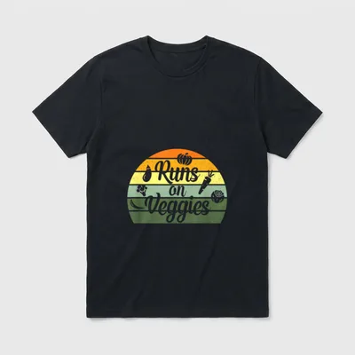 Retro Vintage Style Vegetarian T-Shirt – Classic T-Shirt in Black