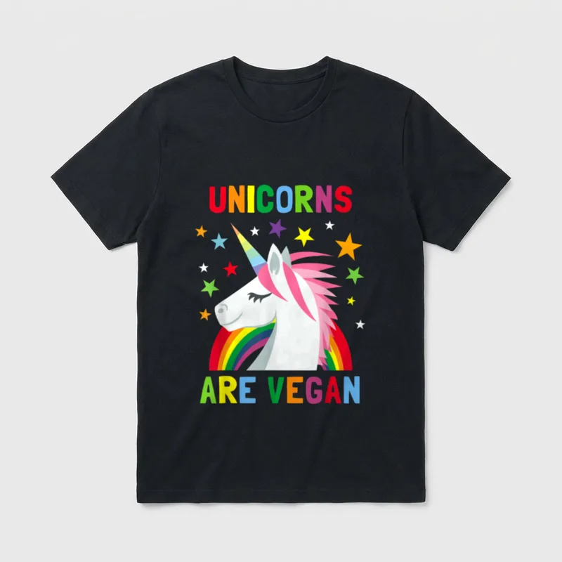 Unicorns Are Vegan Rainbow T-Shirt – UNICORNS ARE VEGAN text with rainbow and smiling unicorn – Classic T-Shirt in Black